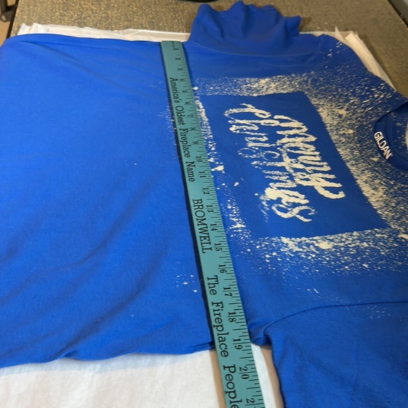 Gildan blue short sleeve Merry Christmas shirt size medium - Picture 6 of 8